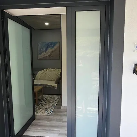 Charming 1-bedroom With Ocean Views In * Кальета